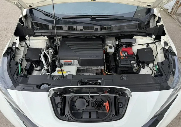 Nissan Leaf cena 46999 przebieg: 106000, rok produkcji 2019 z Tarnobrzeg małe 497